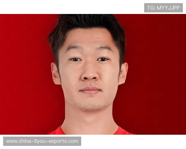 上海海港李明头球破门，徐新策动全场攻势：一次信念与协作的胜利之旅